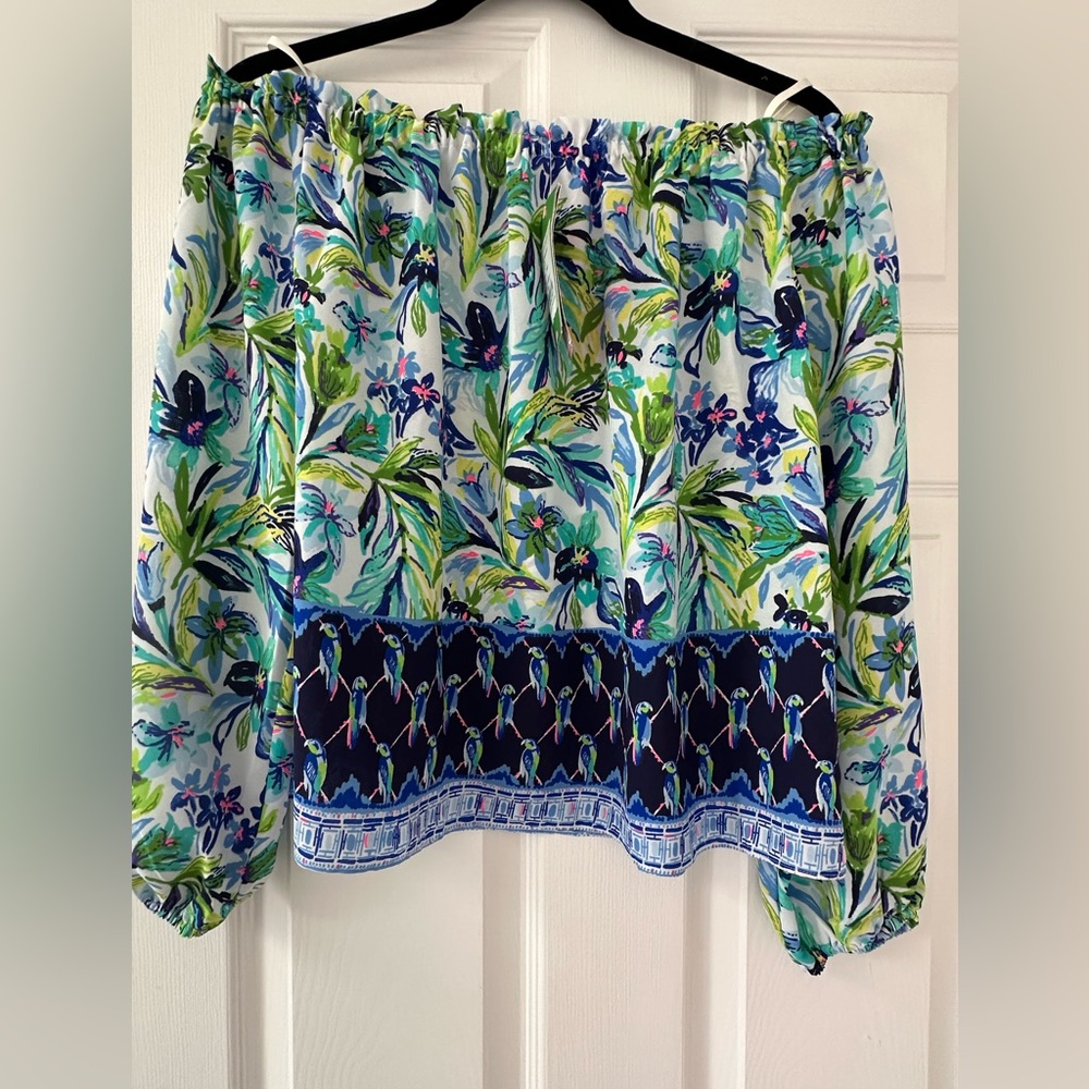 NWT Lilly Pulitzer Lou Lou Off the Shoulder Top. Size Small.